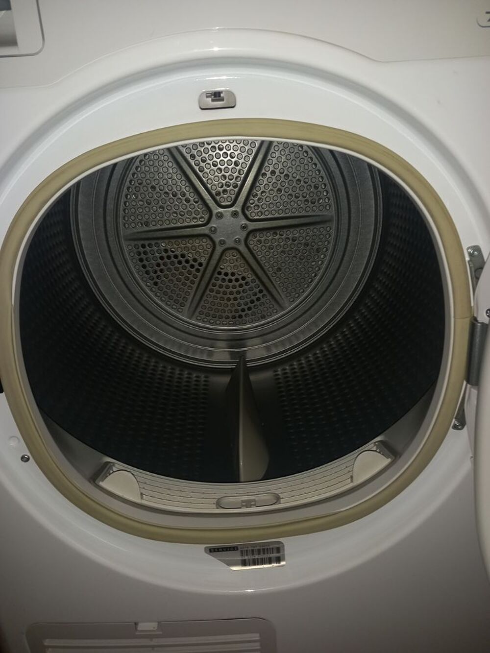 S&egrave;che Linge Whirlpool Electroménager