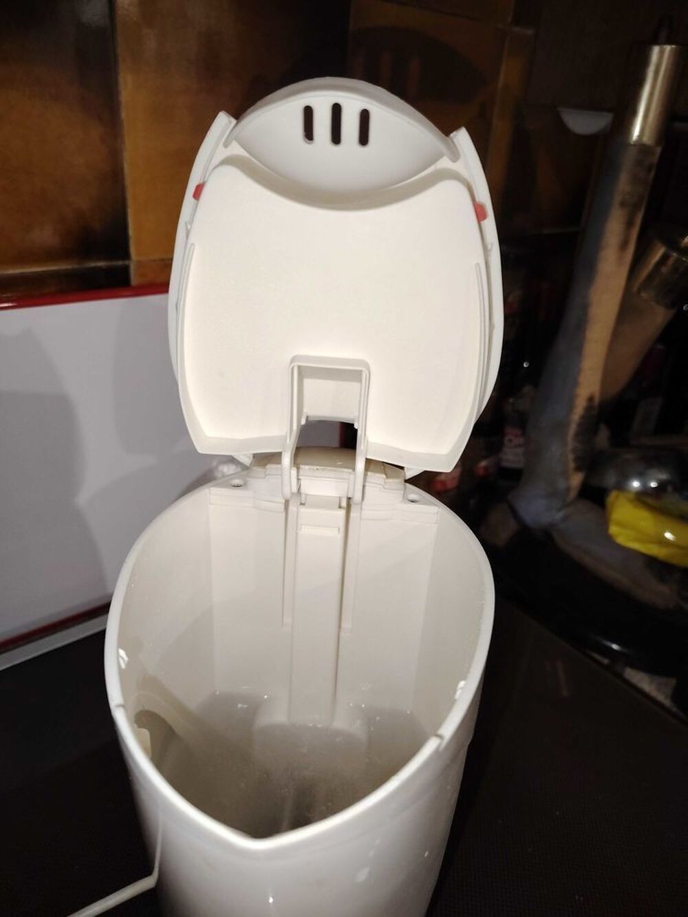 BOUILLOIRES Electroménager