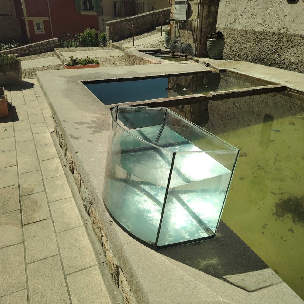 AQUARIUM &agrave;€ POISSON OU VIVARIUM Décoration