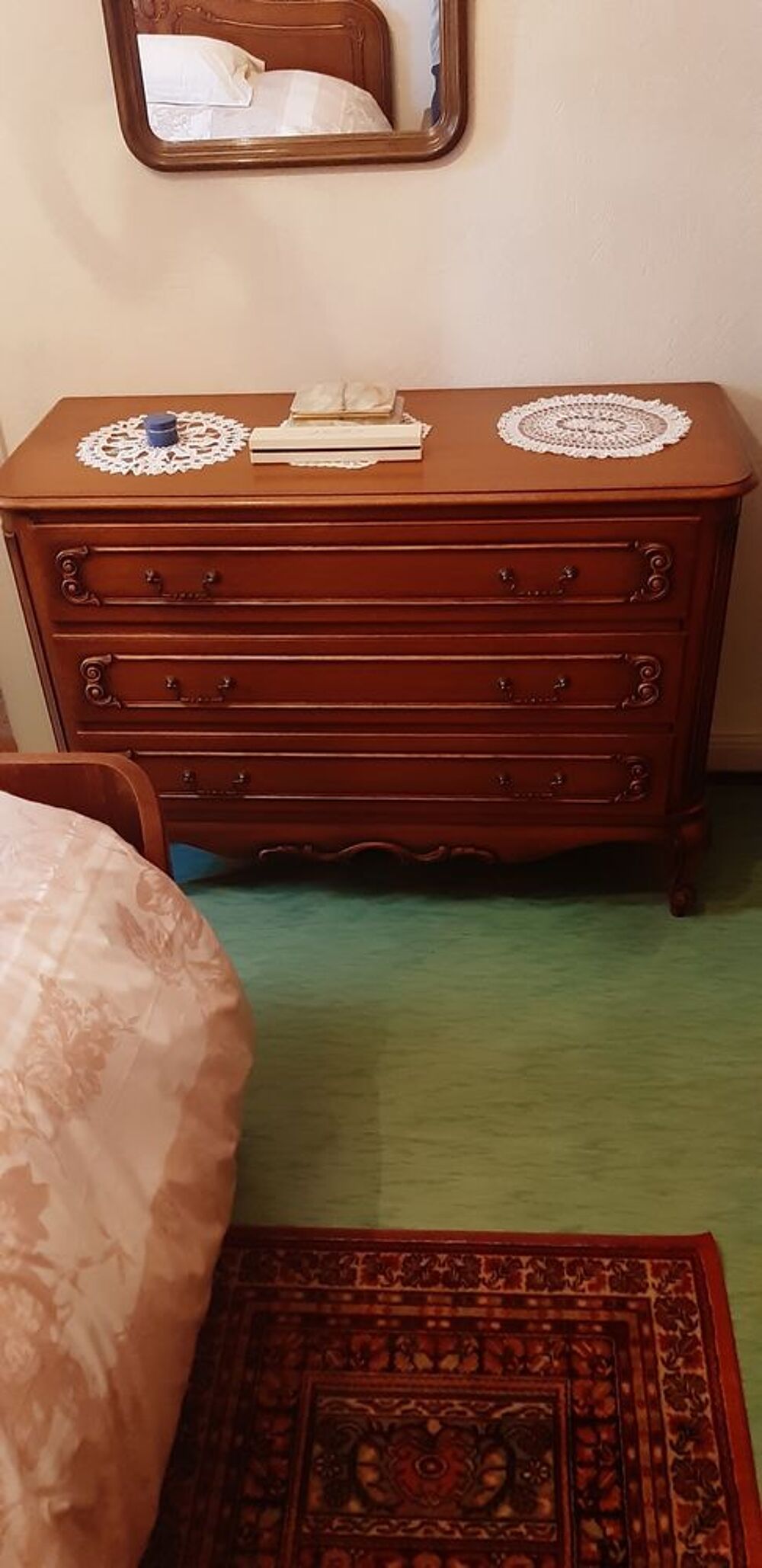salle manger , chambre coucher , petits meubles... Meubles
