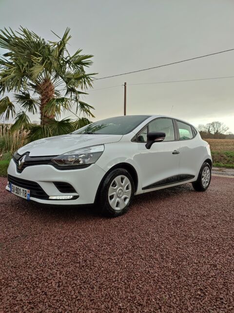 Renault clio iv CLIO SOCIETE DCI 90 ENERGY ECO2 82G AIR