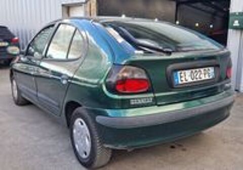 M&eacute;gane 1.6ie RXT 1998 occasion 77250 Villecerf