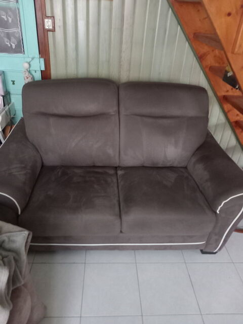 Canap�  2 places 500 Saint-Cyr (86)