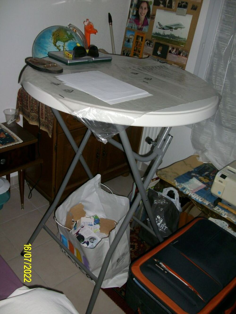 TABLE HAUTE RONDE PLIABLE Meubles