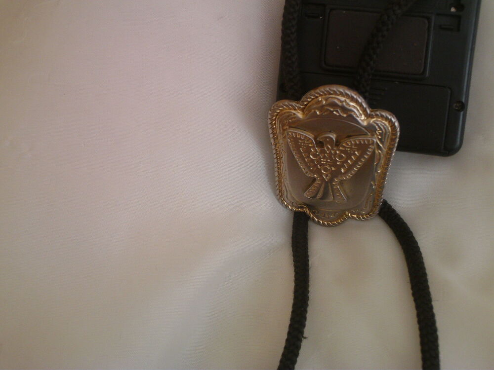 Beau cordon cravate &eacute;cusson aigle royal N&deg;945 Bijoux et montres