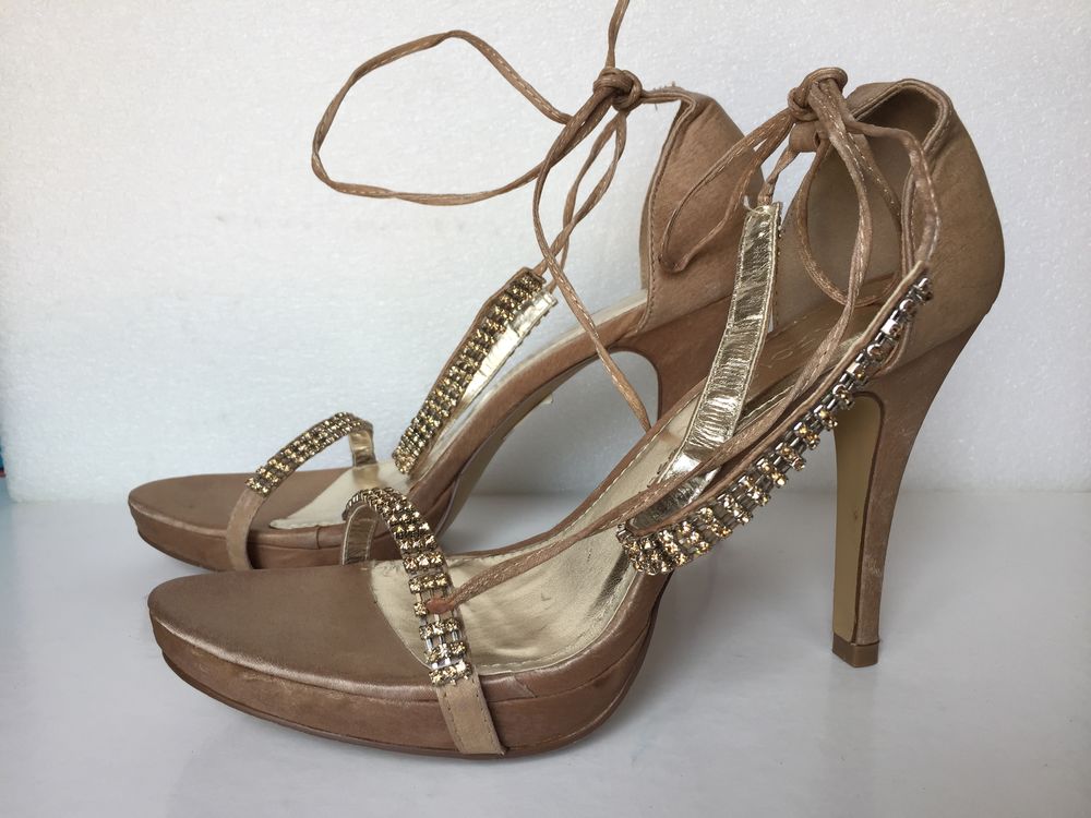 Escarpins femme Beige neuve pointure 39 Chaussures