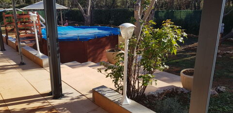 2 LAMPADAIRES DE JARDIN 80 R�gusse (83)