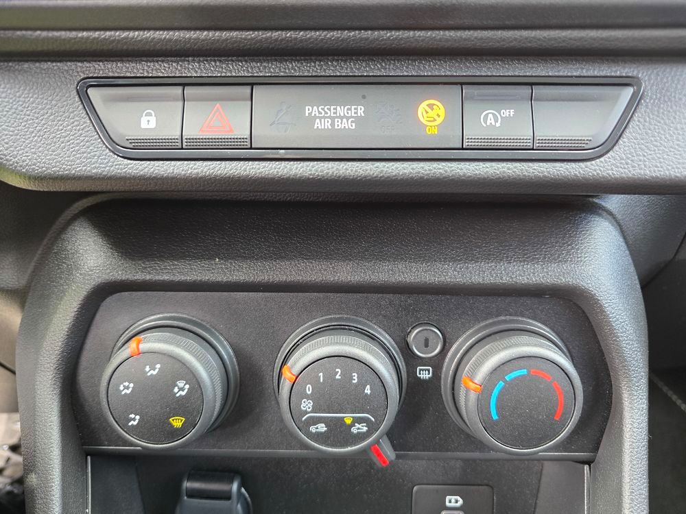 Sandero SCe 65 GSR2 Essential 2025 occasion 91410 Dourdan
