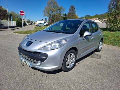 Peugeot 207 1.4 VTI 95CV PREMIUM