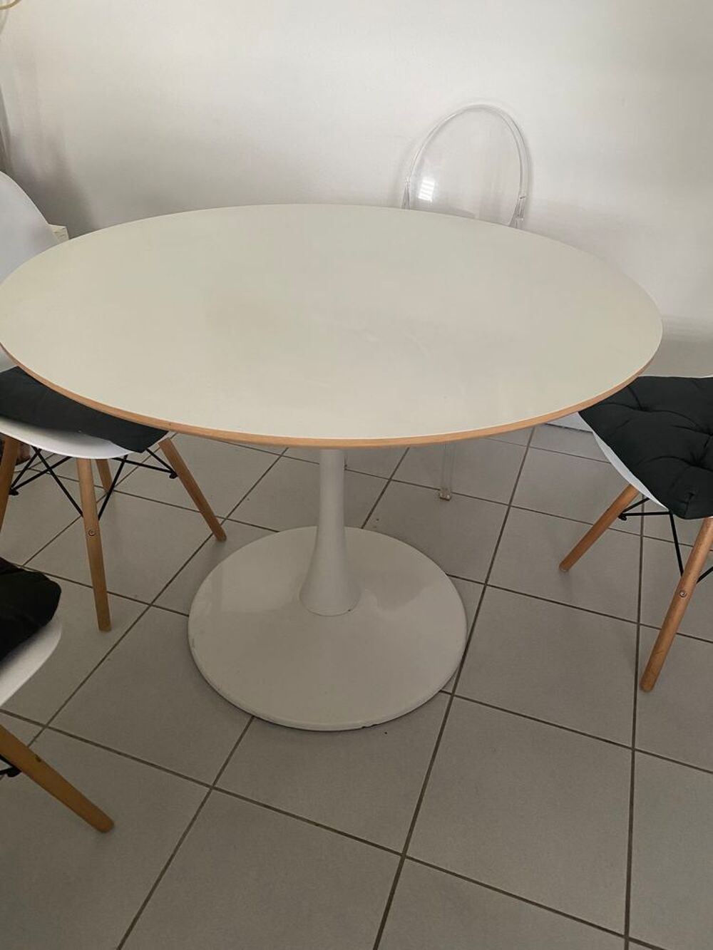 table Meubles