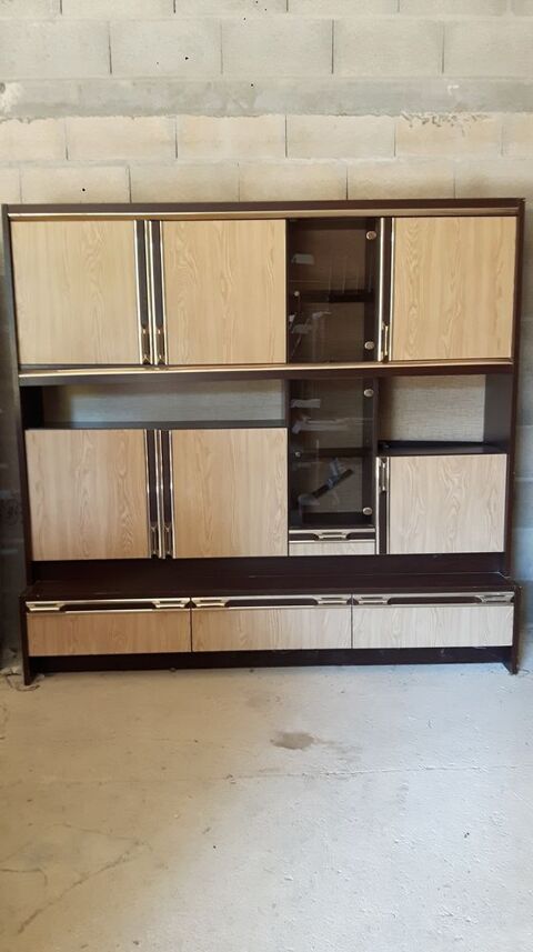 Meuble Salon ou Salle � Manger. 90 Le Vernois (39)