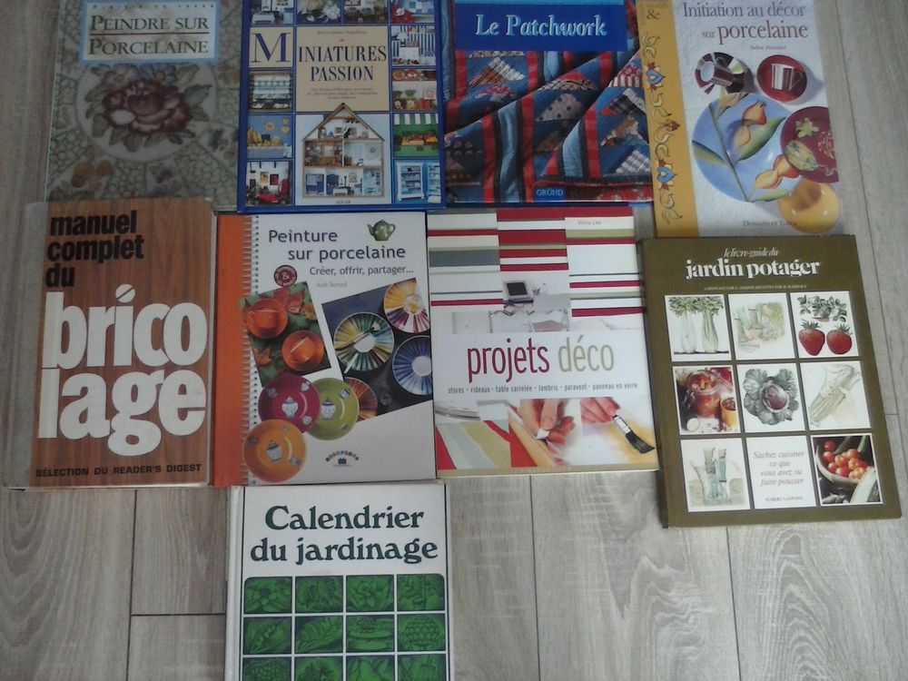 LIVRES LOISIRS CREATIFS Livres et BD