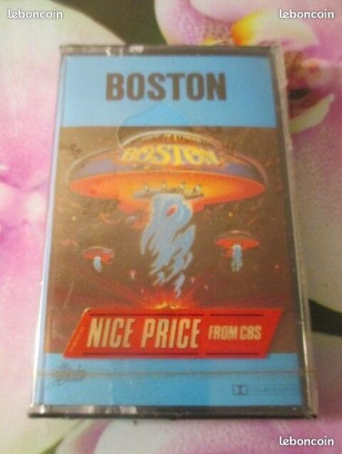 Cassette audio sous blister BOSTON  7 Hrouville-Saint-Clair (14)