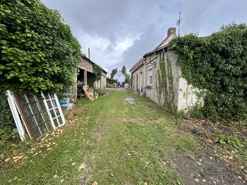 Vente Maison MAISON INDIVIDUELLE A RENIOVER A VENDRE A VILLERS GUISLAIN Villers-guislain