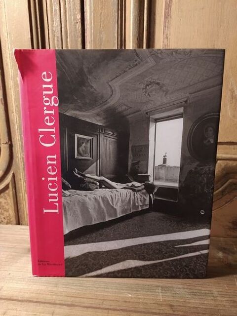 Livre LUCIEN CLERGUE Photographie 35 Loches (37)