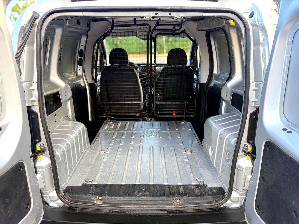 Nemo 1.3L HDI 80 BUSINESS CLIM 2018 occasion 37550 Saint-Avertin