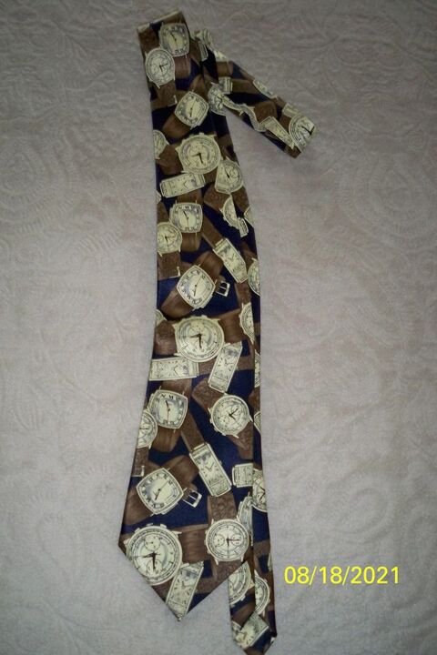 CRAVATE A THEME -POUR ETRE TOUJOURS A L'HEURE 5 Sucy-en-Brie (94)