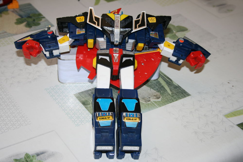 robot THORN Rock 