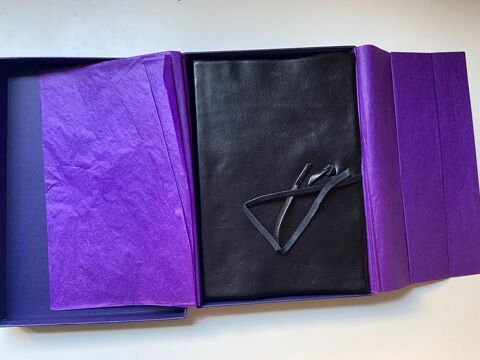 Carnet notes/croquis, couverture cuir noir + coffret cadeau 8 Vichy (03)