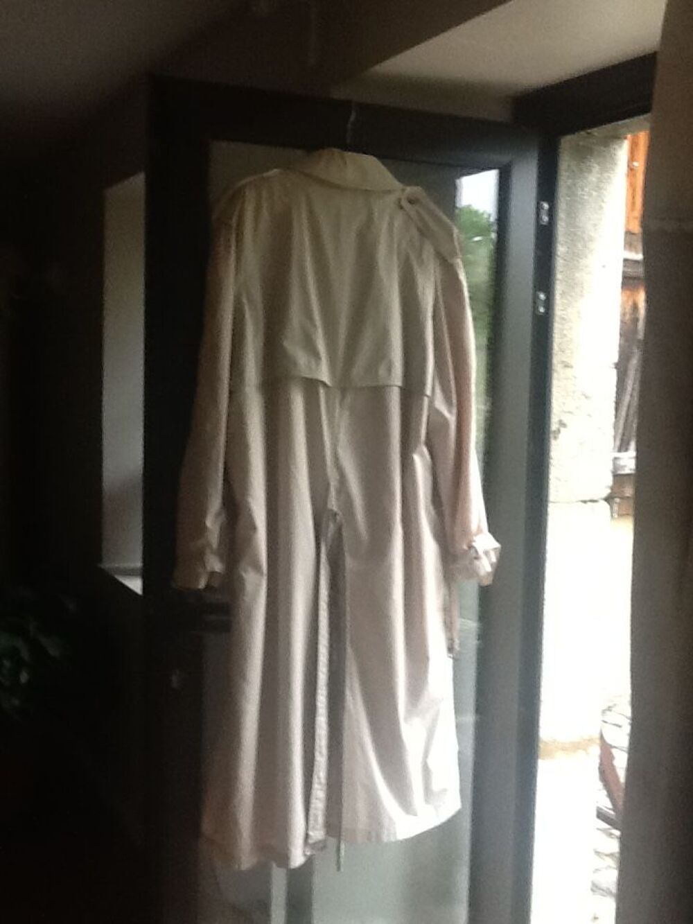 Imperm&eacute;able/Trench cr&egrave;me doubl&eacute; Vêtements