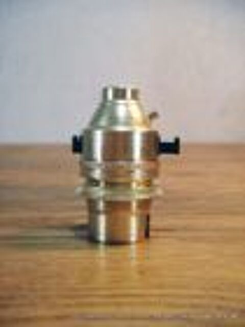 1 douille laiton B22 a interrupteur poussoir double bague la 8 Marseille 13 (13)