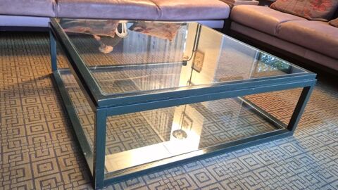 Table basse carr�e 100x100, cause d�m�nagement 60 Besan�on (25)