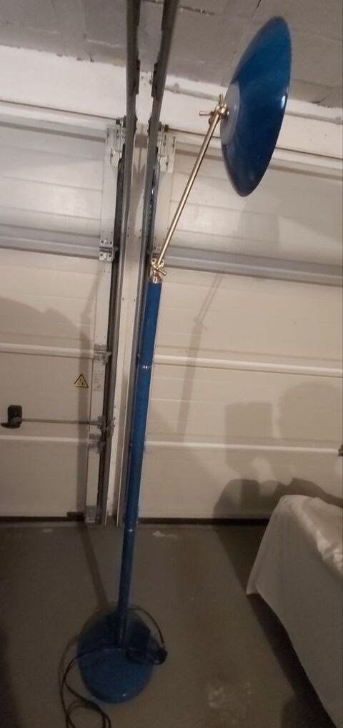 Lampadaire laqu� bleu 30 Saint-Contest (14)