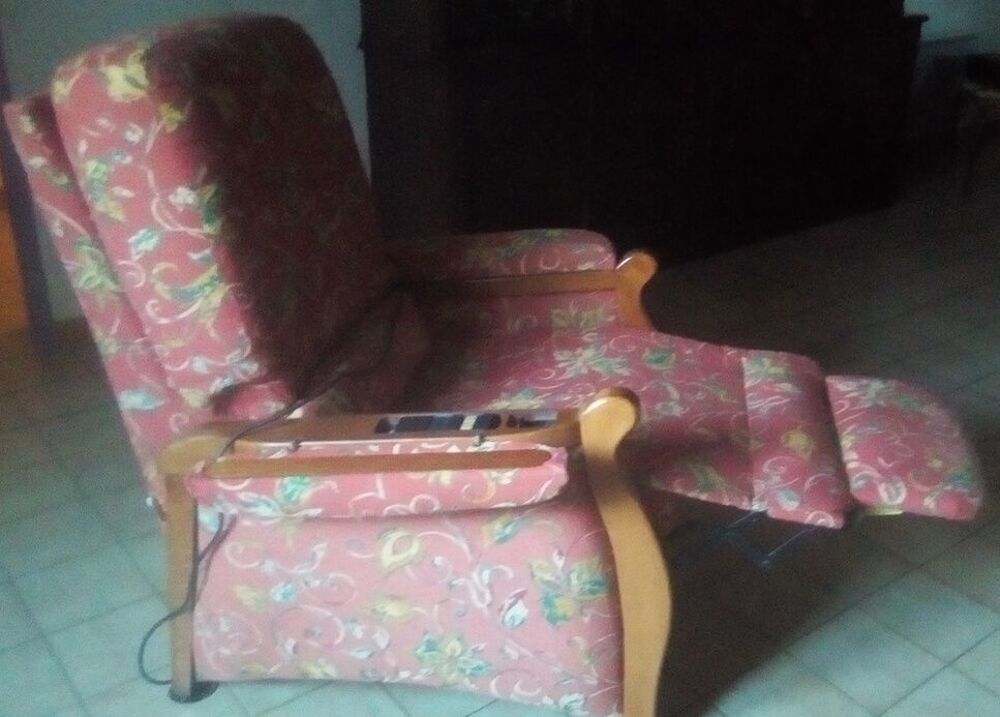 Fauteuil &eacute;lectrique Meubles