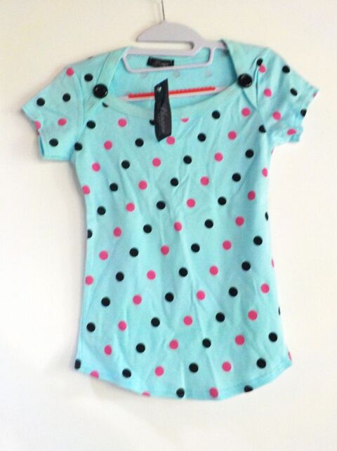 TSHIRT BLEU A POIS ROSES ET NOIRS Taille Unique neuf �tiquet 3 Bubry (56)