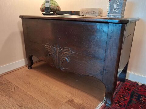 Beau Coffre en bois massif 40 Saint-Germain-en-Laye (78)