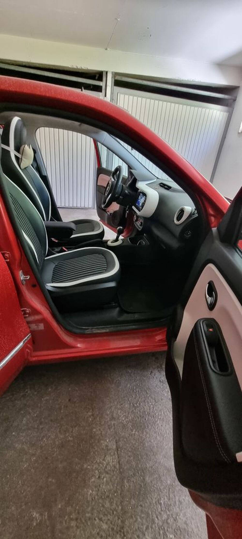 Twingo III E-Tech Techno 2022 occasion 83270 Saint-Cyr-sur-Mer