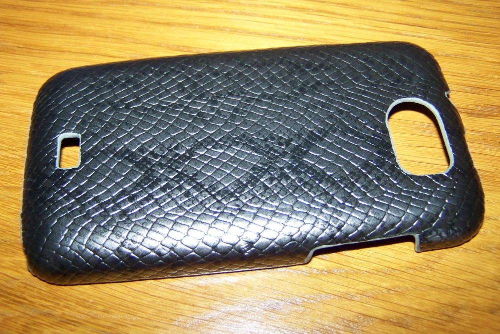 coque pour WIKO CINK KING, NEUVE, imprim&eacute;e gris Téléphones et tablettes
