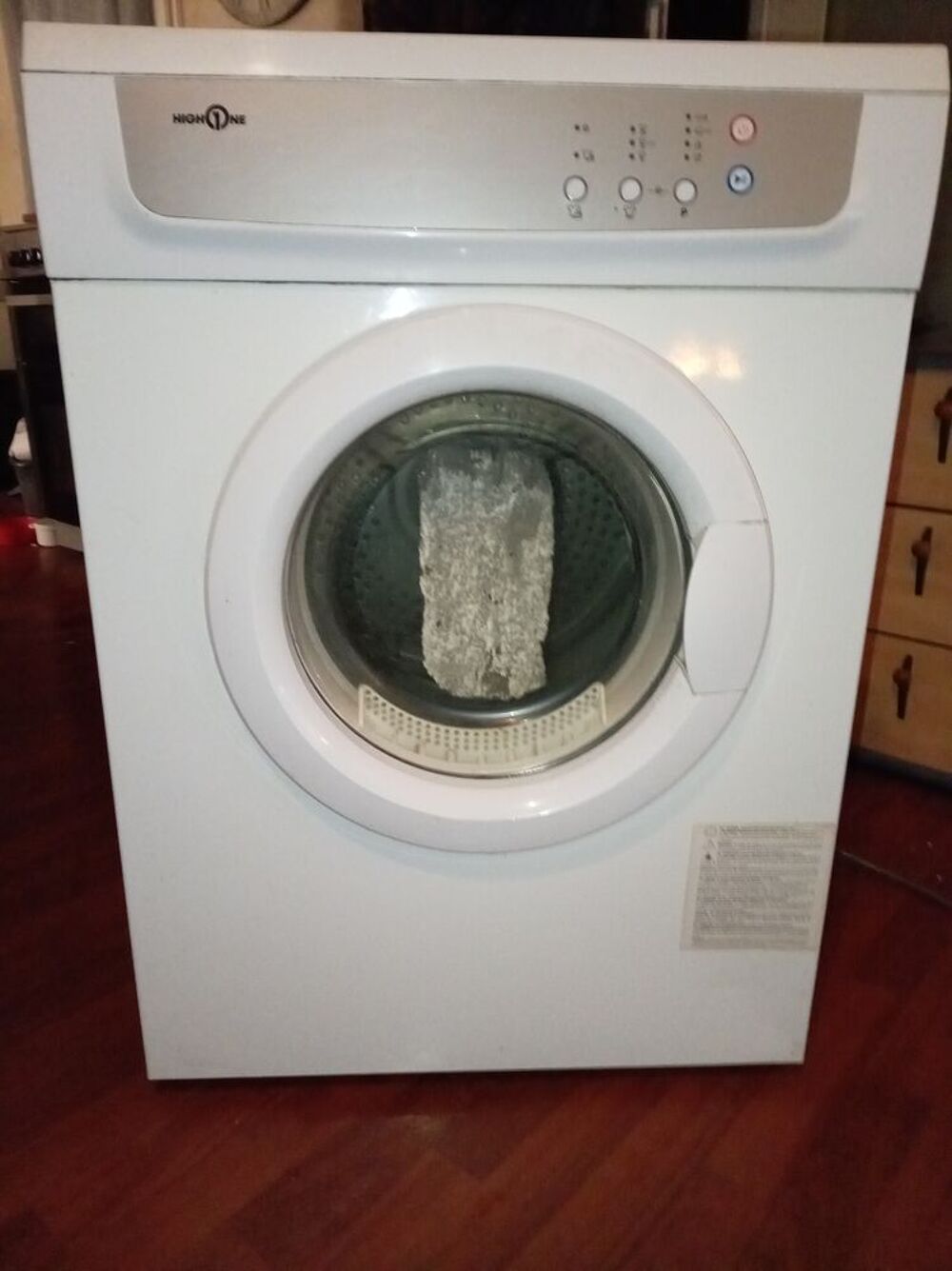 S&egrave;che-linge high one Electroménager