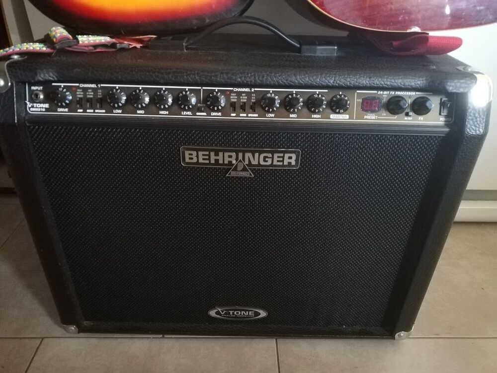 Guitare et ampli Instruments de musique