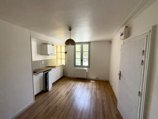  Appartement à louer 1 pièce 18 m²