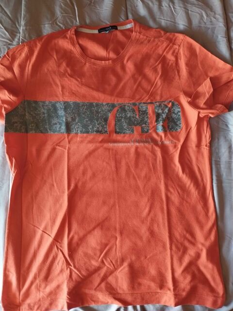 tee-shirt Gianfranco FERR�� 9 La Seyne-sur-Mer (83)