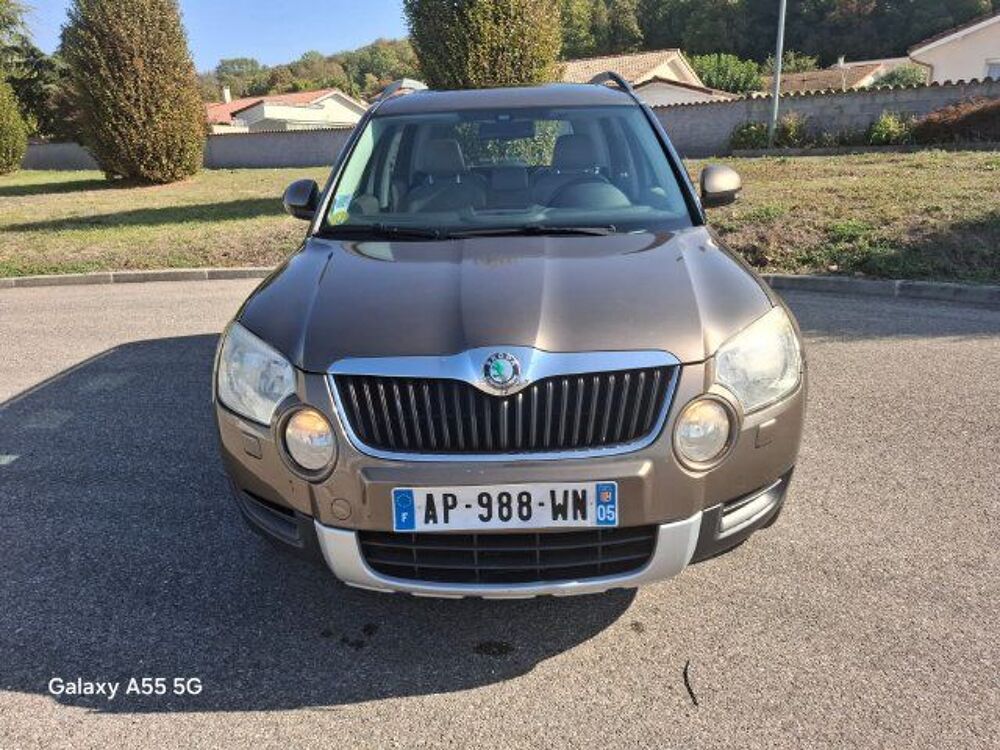 Yeti 2.0 TDI CR 140 4x4 Ambition 2010 occasion 69320 Feyzin