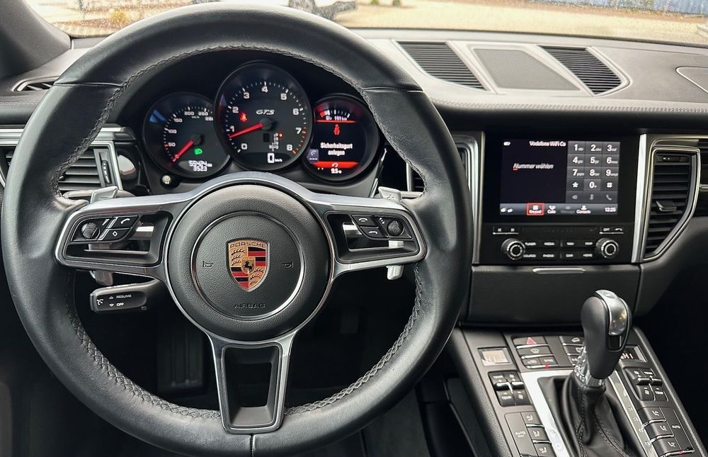 Macan 3.0 V6 360 ch GTS PDK 2018 occasion 37000 Tours