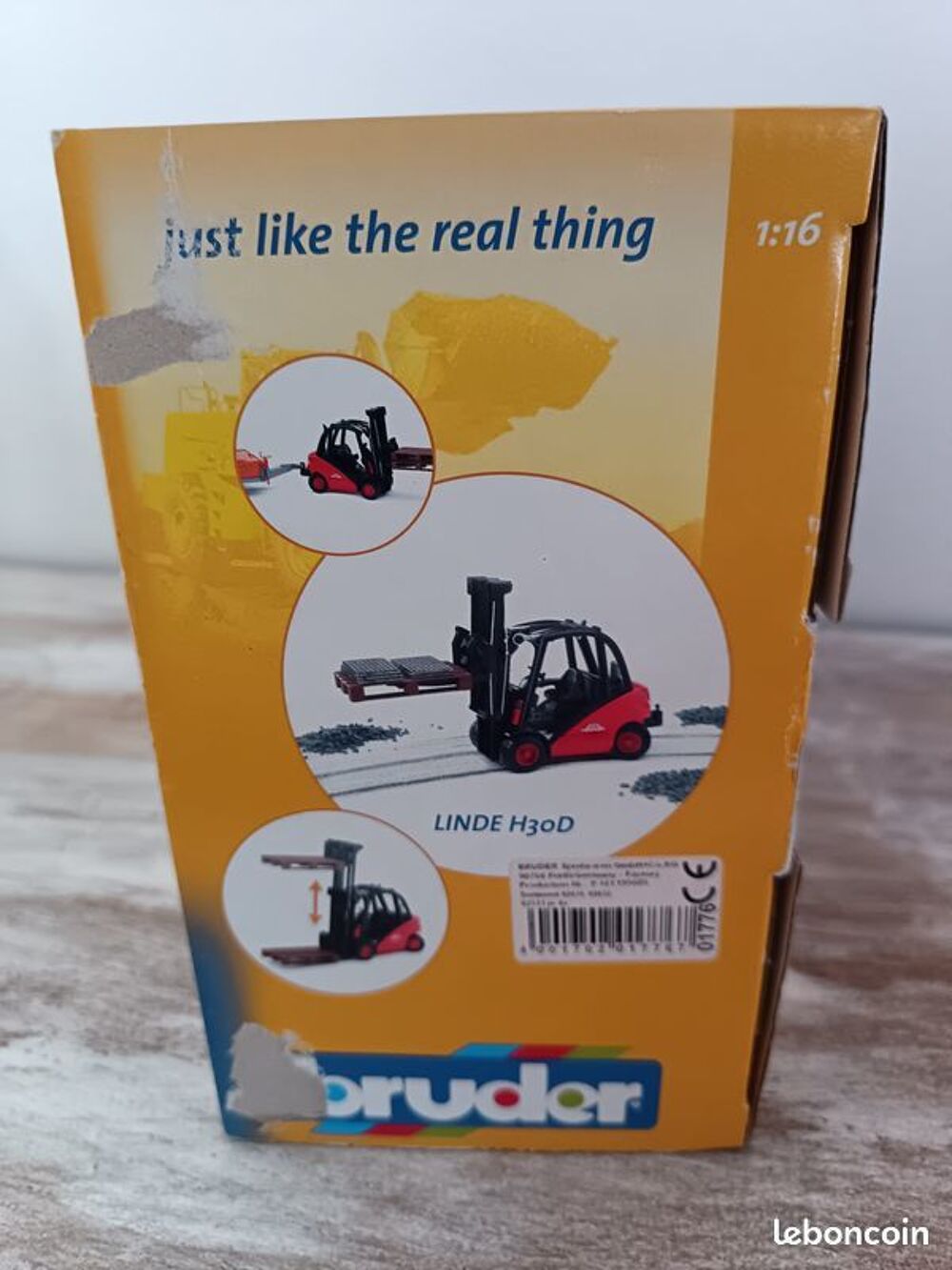 Chariot &eacute;l&eacute;vateur Linde H30D Bruder + acc&eacute;ssoires Jeux / jouets