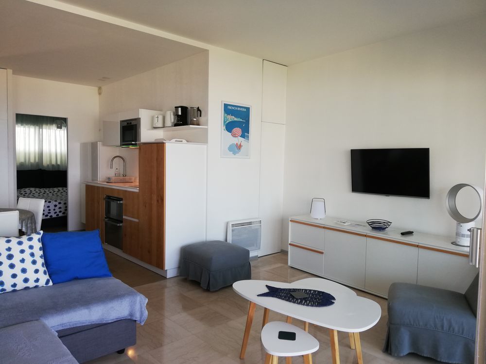   VUE MER IMPRENABLE - T2 Côte d'Azur - Marina Baie des Anges  Provence-Alpes-Côte d'Azur, Villeneuve-Loubet (06270)