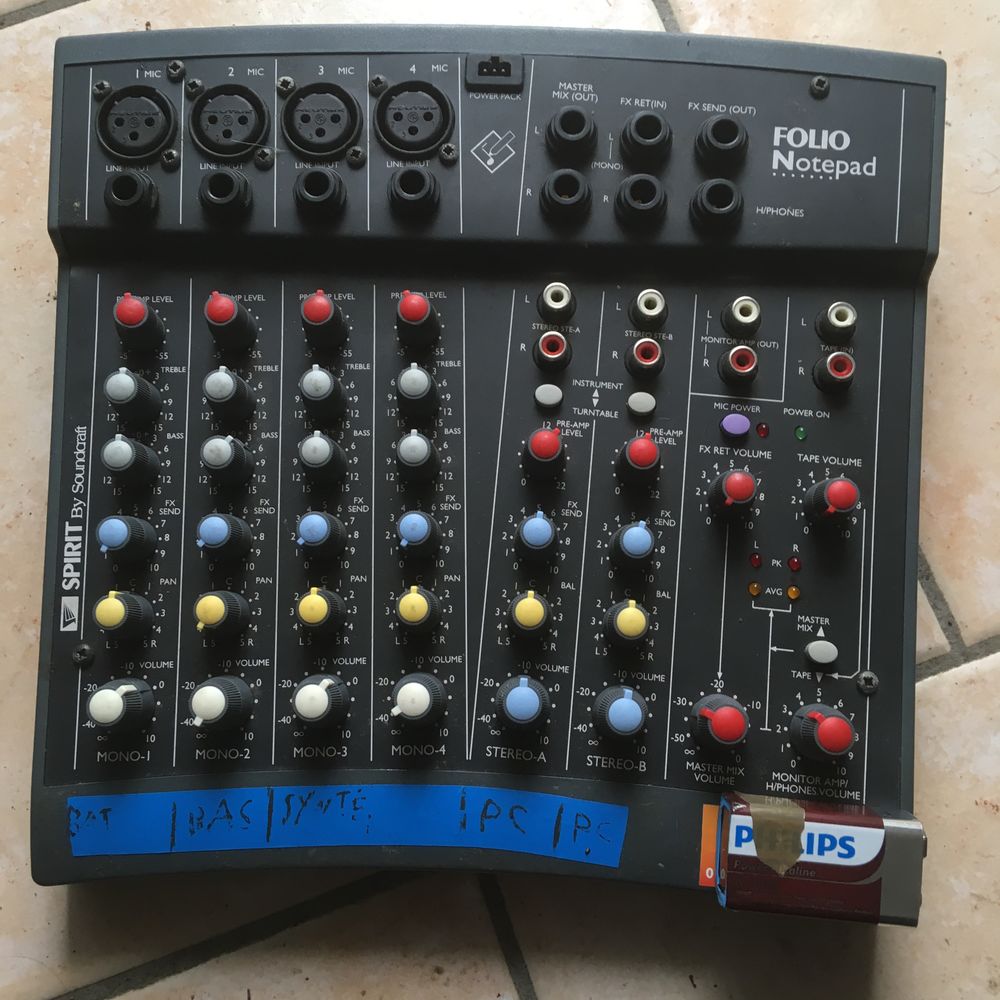 console Notepad Folio Soundcraft Audio et hifi