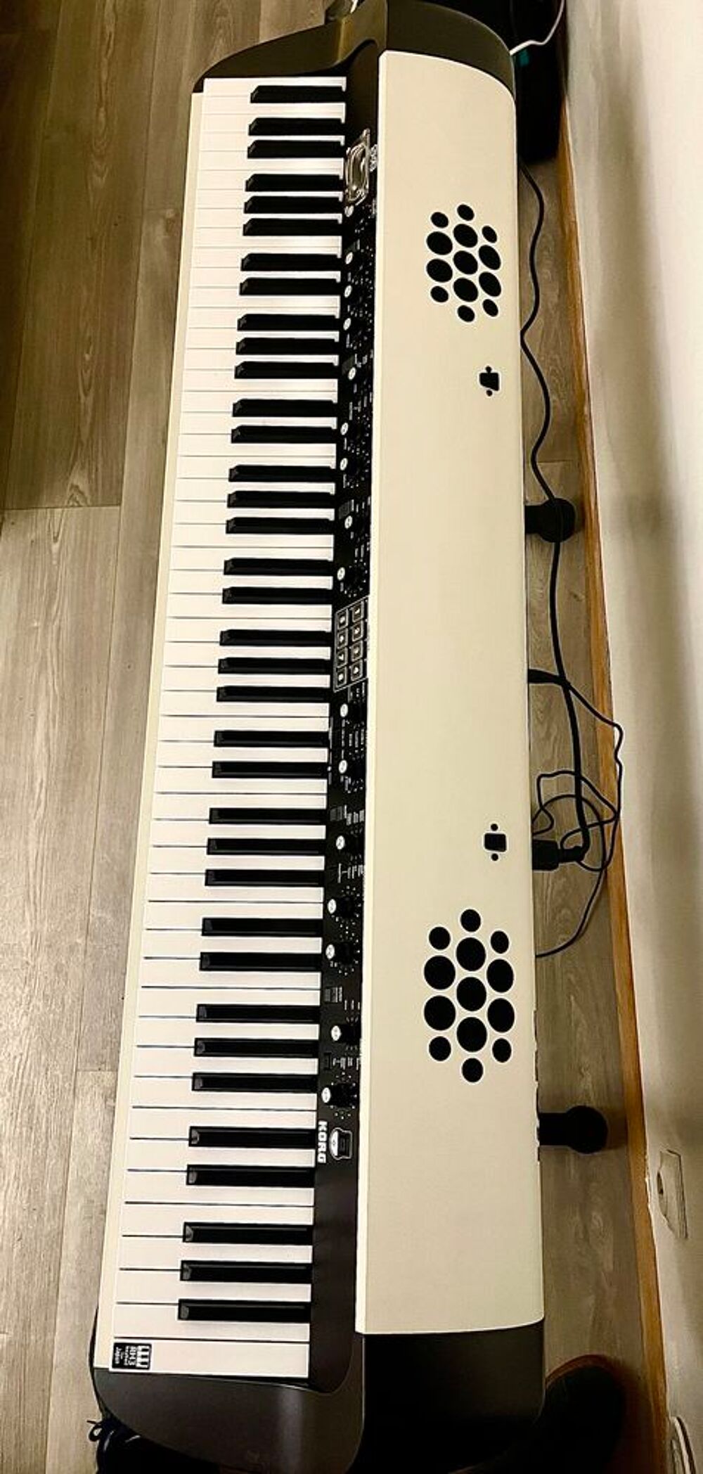 Piano korg sv2 s88 Instruments de musique
