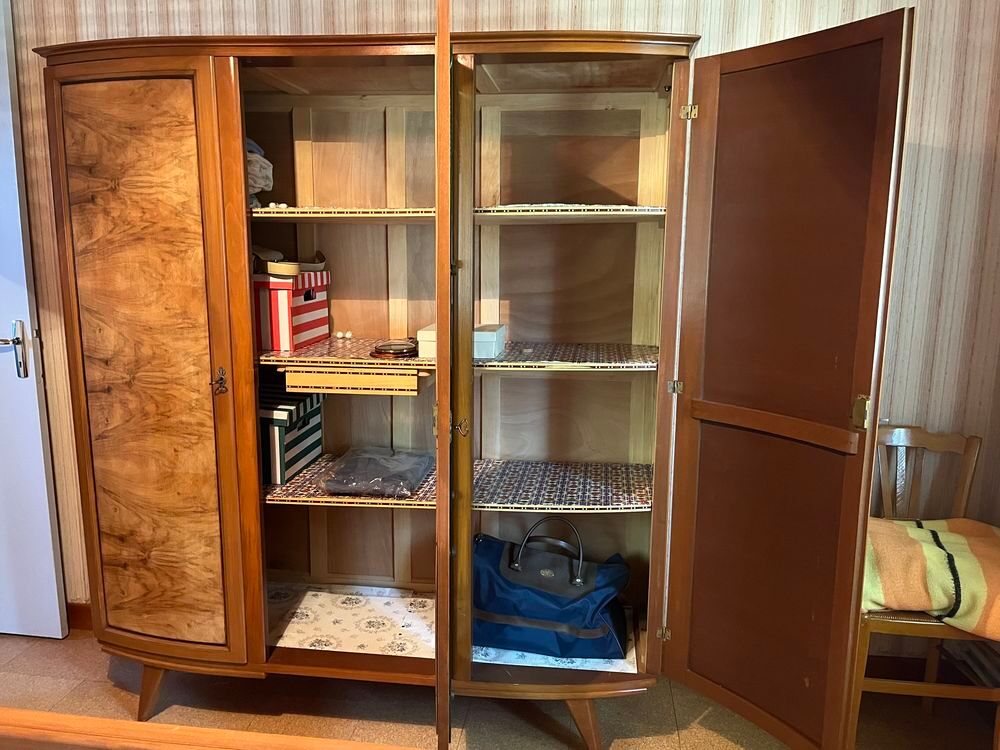 CHAMBRE ANNEES 60 Meubles