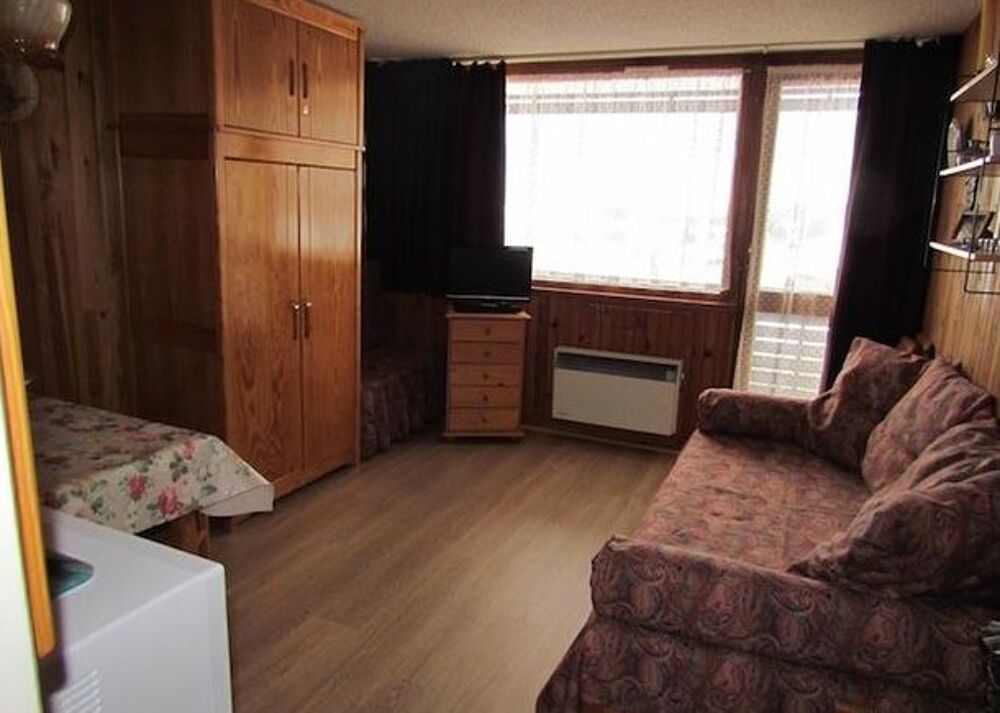   Studio Super-Besse Auvergne, Super Besse (63610)