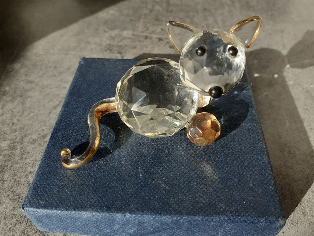 Statuette CHAT en verre facett&eacute; cristal Dcoration