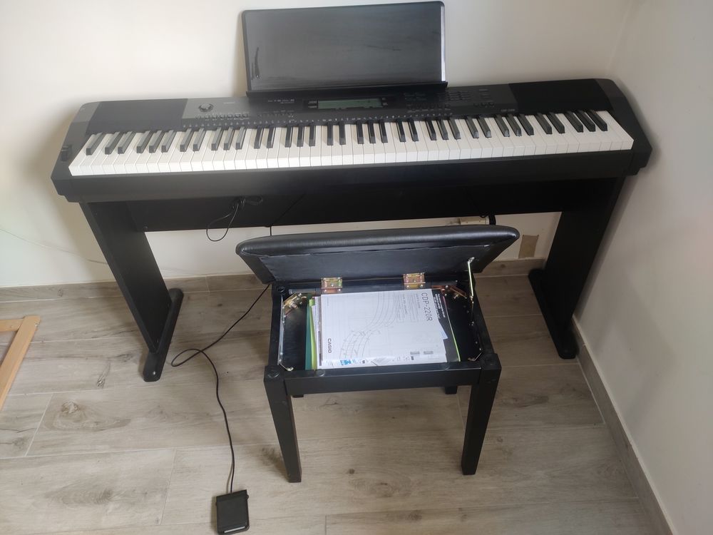 piano electronique marque CASIO Instruments de musique