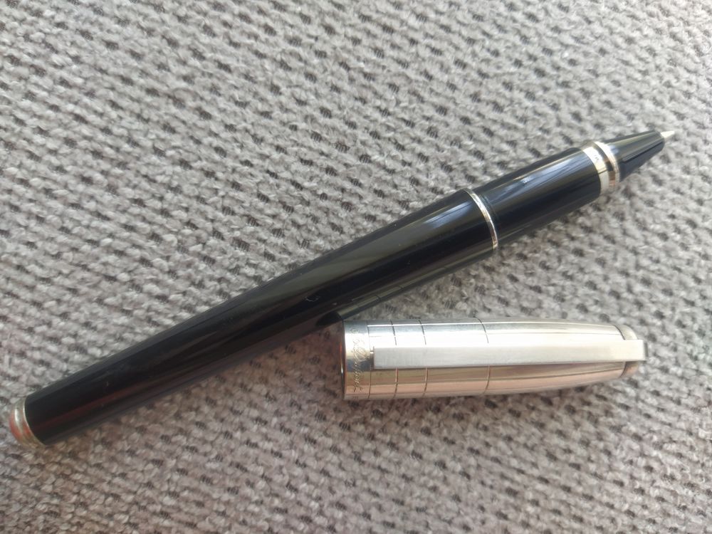 Stylo plume et Roller DUPONT +pochette cuir 