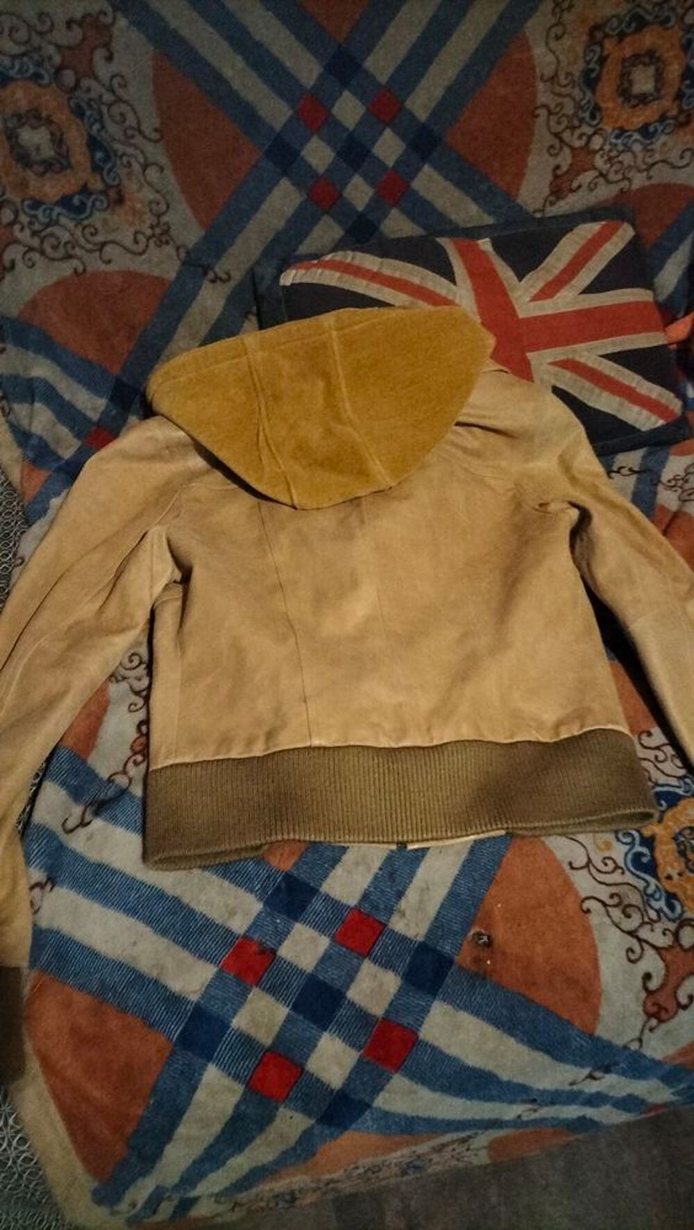 Blouson cuir v&eacute;ritable a capuche femme de Vito taille M exce Vêtements