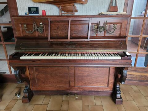piano droit K. BORD en bois cadre mtallique 300 Frpillon (95)