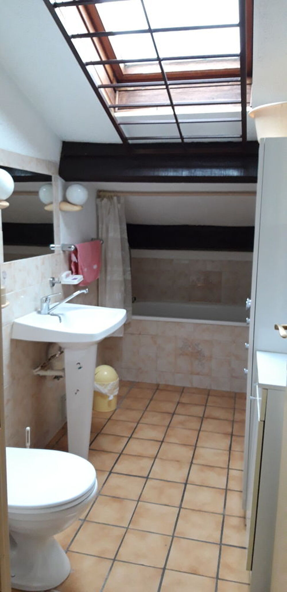 Location Autre STUDIO MEUBLE TOULON PINEDE CALME PARKING PRIVE Toulon